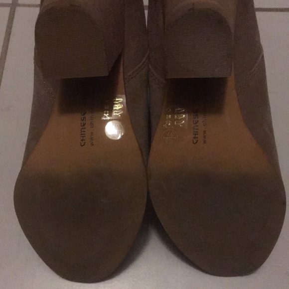 Chinese Laundry Ankle Boots - Picture 3 of 3